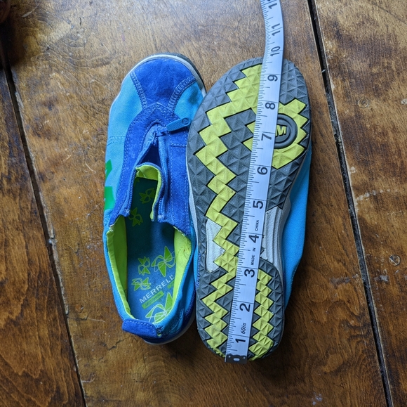 Merrell Air Cushion Sneakers. EUC. Size 6. - Picture 6 of 11